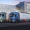 メルセデスベンツ『eActros 600』（右）と『Actros L with ProCabin』
