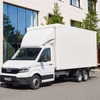 MANの商用車『TGE』のボックスボディ付きセミトレーラー仕様