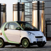 スマート EV、11月から生産…100km走って電気代270円