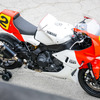 元世界王者ウェイン・レイニーに贈られた特別な『XSR900 GP』