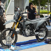 スズキ『DR-Z4S』ローシート装着車（スズキ モーターサイクルコレクション2025）