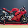 眺めた時にどうすると美しく見せるか。そんなテーマを元にデザイン。ライダーを襲う熱気もかなり軽減されているとのこと