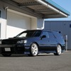 HKS ハイパーマックスS 日産・ステージア装着例 MT（出荷時車高・フロント：27mmダウン / リア：26mmダウン）