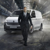 VW『トランスポーター・カーゴバン』新型とジェイソン・ステイサム