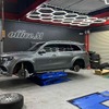「調音施工スタジオ三郷」の工場内部