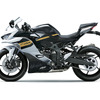 カワサキ Ninja ZX-4R SE（パールロボティックホワイト×メタリックスパークブラック）