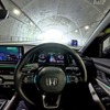 ハンズオフ機能でトンネル内を走行（POVカメラで撮影）