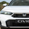 ホンダ『シビック e:HEV』英国モデルの新デザインに好感触！ SNSではその価格にも注目が集まっており… 画像