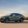 アウディ Q6L スポーツバック e-tron
