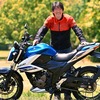 スズキ ジクサー250と伊丹孝裕氏