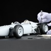 ホンダF1初勝利マシン「RA272」の8分の1スケールモデル