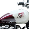 CLASSICシリーズの伝統であるティアドロップ型の流線型燃料タンク
