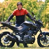 ヤマハ MT-25と伊丹孝裕氏