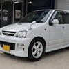 毎日の長時間乗車を楽しむためにテリオスキッドの車内の音の良さは必須。そんな思いからオーディオ進化が始まった。