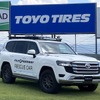 トーヨータイヤ「OPEN COUNTRY R/T TRAIL」を装着する富士スピードウェイのレスキューカー『ランドクルーザー300』