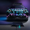 ポルシェ『カイエン・エレクトリック』プロトタイプと11kWワイヤレス充電器