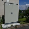 充電器の配電盤に役割を果たす「EV充電器盤」。各ブロックごとに設置されている