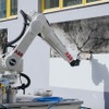 高度なロボット技術とAIを融合させた独創的なアート作品