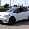 アウディ A1 ＆ Q2 後継のEVプロトタイプ