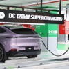 XPENGとチャージプラスの急速充電ステーション