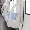71-000形：袖仕切り