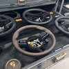 ポルシェが廃車のプラスチックを再生しステアリングホイール素材に利用