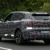 BMW iX5 次世代型のプロトタイプ