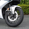ヤマハ YZF-R25（マットパールホワイト）