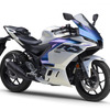 ヤマハ YZF-R25（マットパールホワイト）