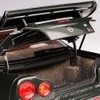 日産『スカイラインGT-R』（BNR34）の1/18スケールミニカー