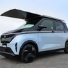 日産サクラの電動スライド式ソーラーシステム「Ao-Solar Extender（あおぞら エクステンダー）」搭載プロトタイプ