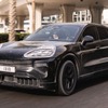 ポルシェ『カイエン』次期型のEVプロトタイプ