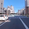 撮影しているカメラから任意の被写体（車両、人など）までの距離を数値で表示し、それらの距離をより視覚的に明確化