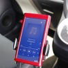 音楽プレイヤーにはウォークマンのNW-WM1AM2を用いる。並行して普段使いではiPhoneも利用することも多い。