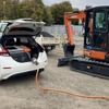 移動式給電車によるバッテリー駆動式ショベルへの充電