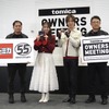 TOMICA OWNERS MEETING：タカラトミー向かって左から流石室長、ゲストの佐藤和奏、ゲスのDAIGO、タカラトミー竹内役員