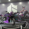 『ストリートファイター6』とコラボレーションした『GSX-8R Tuned by JURI』（大阪モーターサイクルショー2025）