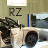 レクサスRZを展示