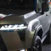フロントまわりのシャープな造形を引き立てる、マットプロテクションフィルムならではの上質な仕上がり。GX550の精悍さをより印象的に見せている