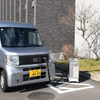 充電中の社有車