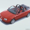 【クリスマスプレゼント】意外に渋い車種選択?　VW『ゴルフ・カブリオレ』を1名様