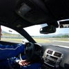自分の運転では味わえないGが体感できる