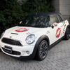 コラボレーションモデル MINI Kissed by LULU GUINNESS.