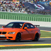 M3GTSに試乗するロッシ選手