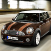50周年記念モデル「MINI 50メイフェア」（写真は欧州仕様）