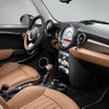 50周年記念モデル「MINI 50メイフェア」（写真は欧州仕様）