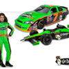 ダニカ・パトリック選手とシボレーインパラ
