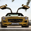 SLS AMGデザートゴールド