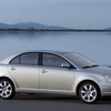 【ジュネーブショー2003出品車】トヨタ、欧州戦略車『アベンシス』を日本投入