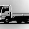いすゞ、『エルフ』に運転疲労軽減＆燃費もMT並みのATを搭載